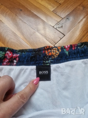 Страхотни мъжки къси плувни шорти HUGO BOSS размер 2XL , снимка 5 - Бански - 54747207