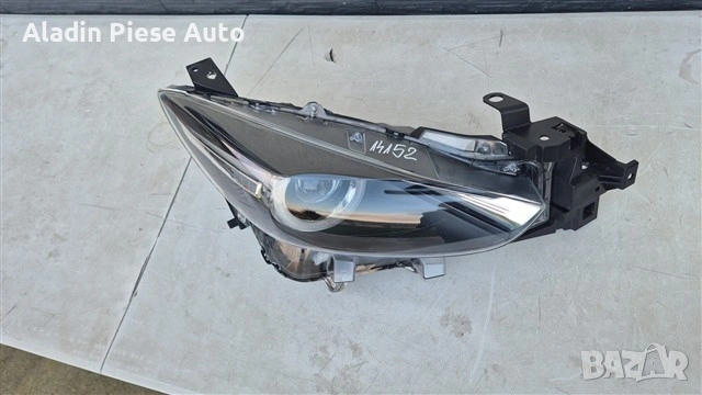 Десен фар Mazda 3 Facelift Full LED година 2017 2018 2019 код BSP551030, B63C51030 