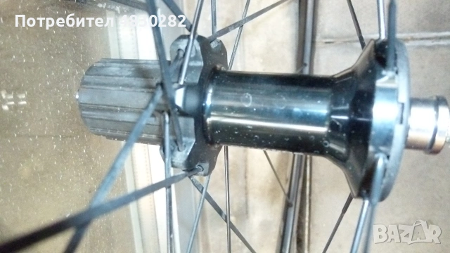 Shimano RS330 - заден, за бегач 700c/ 28 инча, снимка 5 - Части за велосипеди - 55112348