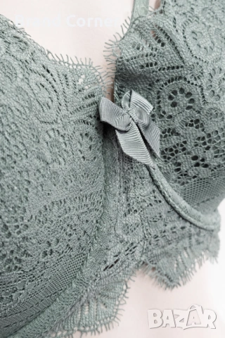 Дамски комплект бельо Hunkemöller 2XL – дантела в маслено зелено, снимка 4 - Бельо - 54551423