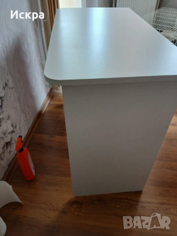 Продавам бюро-60 евро, снимка 5 - Бюра - 53993163