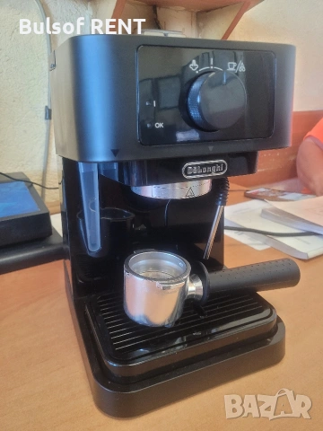 Кафе машина Delonghi EC230, снимка 2 - Кафемашини - 54691151
