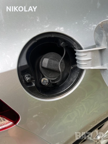 VW Golf Bifuel , снимка 10 - Автомобили и джипове - 54751872