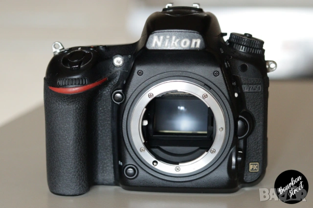 Nikon D750 body, снимка 7 - Фотоапарати - 54702850