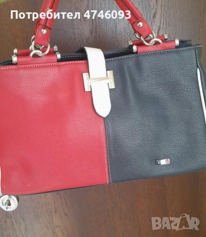 Стилна дамска чанта в три цвята