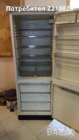 Хладилник с долна камера, снимка 3 - Хладилници - 53995491