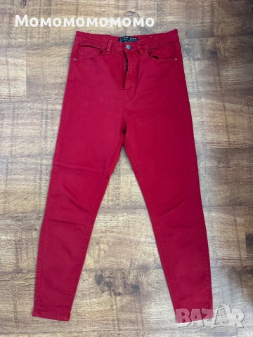 Червен панталон