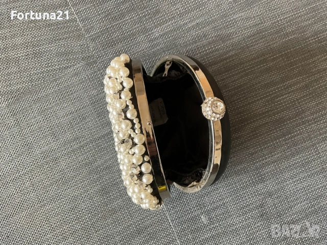 Дамска чанта - като нова, снимка 7 - Чанти - 53996302