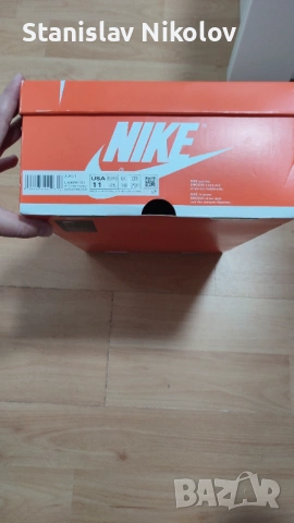 Nike Air Jordan 1 KO 2021 Chicago, Size 11 University Red Black , снимка 7 - Спортни обувки - 54541102