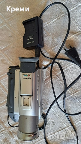 Panasonic Nv-ds27 Mini DV видеокамера 600x , снимка 2 - Камери - 54450865