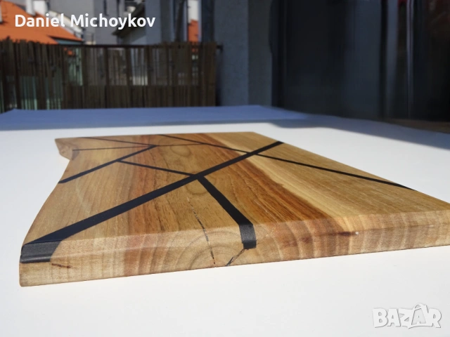 Modern Live Edge Cutting Board, снимка 3 - Други - 53982554