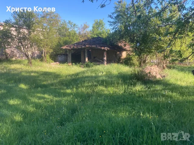 Продавам Къща 80кв с 1000 кв място  в село Лесичарка, снимка 5 - Къщи - 55478628
