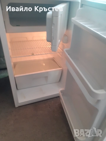 Продавам хладилник с камера , снимка 3 - Хладилници - 54243040