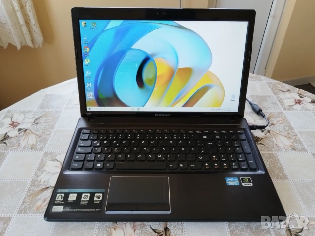 Лаптоп Lenovo IdeaPad G580, снимка 4 - Лаптопи за дома - 54942513