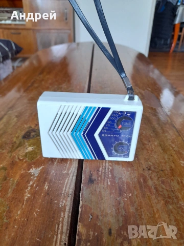 Старо радио,радиоприемник Sanyo RP 1390