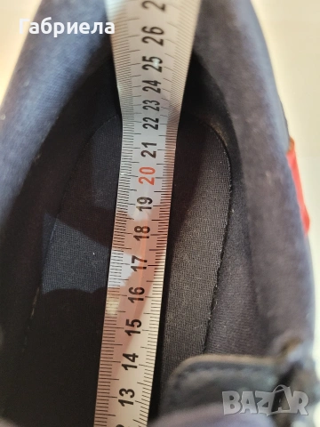 Детски маратонки Tommy Hilfiger 35 номер, снимка 7 - Детски маратонки - 54386625
