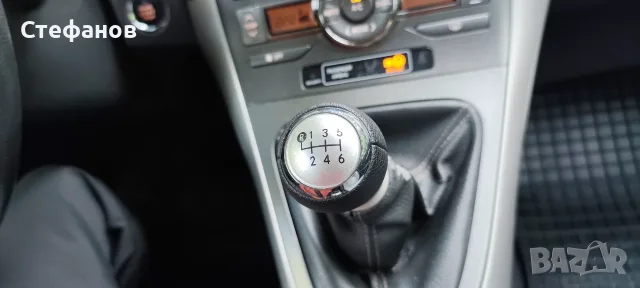 Toyota Auris Keyless , снимка 14 - Автомобили и джипове - 55483552