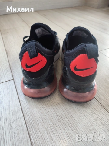 Детски маратонки Nike 38, снимка 3 - Детски маратонки - 54725108