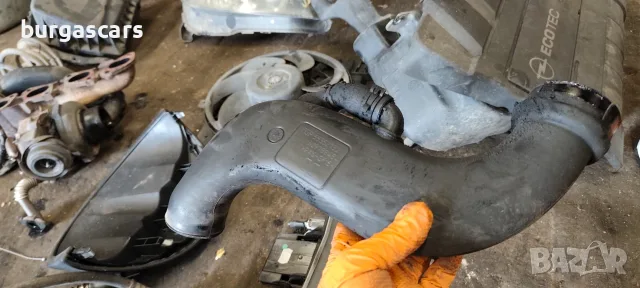 Маркуч турбо 55352732 Opel Astra H 1.9CDTI - 120к.с. Z19DTJ комби