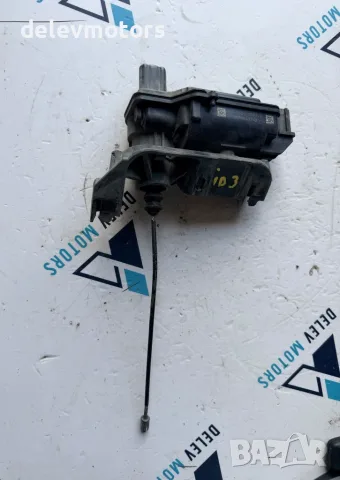 1ea927282 моторче за ръчна спирачка задно дясно от Volkswagen ID.3 Pro, снимка 2 - Части - 55344040