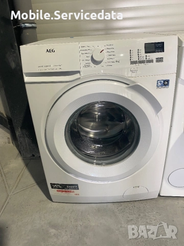 Продавам AEG L6FBA484 – качествена пералня от серия 6000, много тиха и икономична.