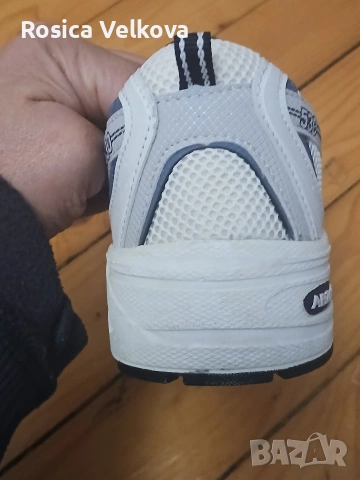 Маратонки NEW BALANCE 530, снимка 4 - Маратонки - 54055277