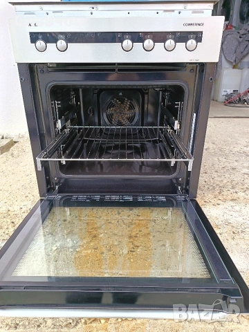 Фурна с керамични котлони Aeg competens , снимка 4 - Печки, фурни - 54003975