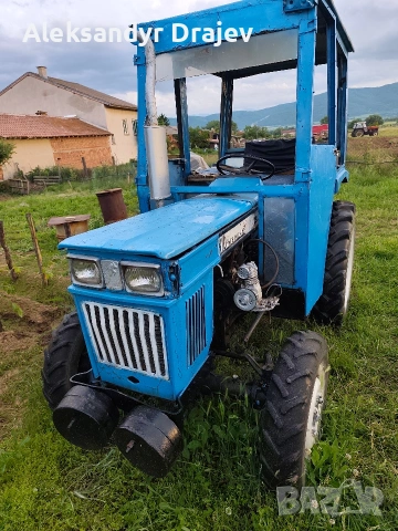 продавам трактор 25коня 4по4 , снимка 4 - Селскостопанска техника - 54837277