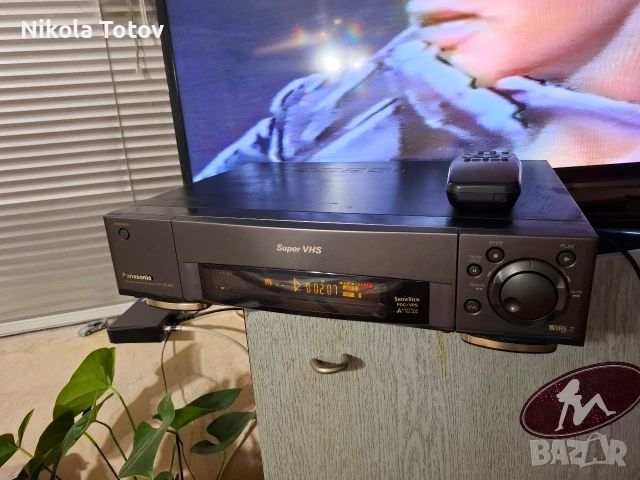 Продава се видео Panasonic NV-HS900. 