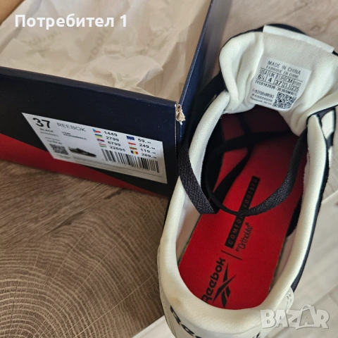 Черни маратонки Reebok, снимка 3 - Маратонки - 54469384