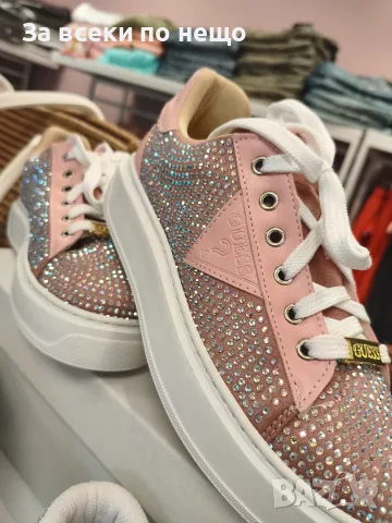 Guess Дамски Маратонки С Кристали👟Дамски Спортни Обувки С Камъни Гес - 2 Цвята Код A1781, снимка 2 - Маратонки - 55648642