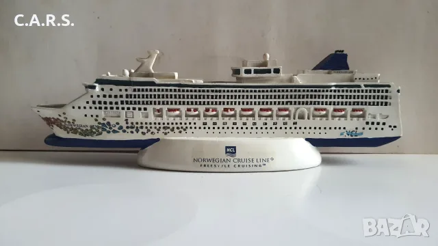 Круизен кораб Norwegian Gem Cruise Line NCL, снимка 4 - Колекции - 55421697