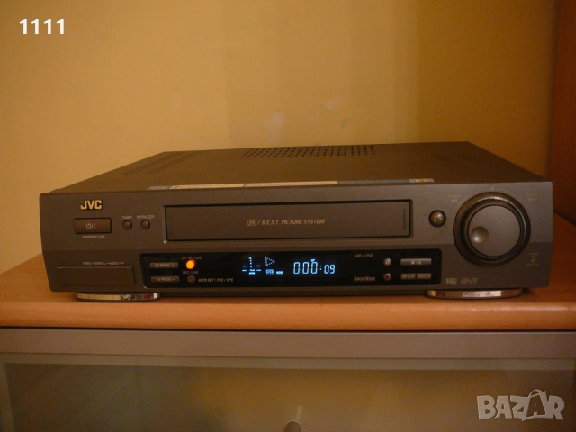 JVC HR-J758E HIFI STEREO, снимка 4 - Ресийвъри, усилватели, смесителни пултове - 54204196