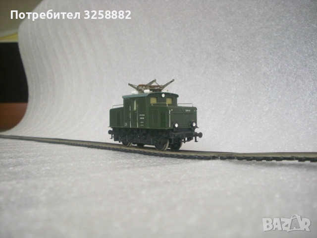 Локомотив електровоз E69 PIKO, снимка 3 - Колекции - 54423400