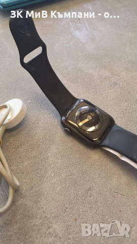 Apple Watch 5 42mm , снимка 3 - Смарт часовници - 55053354