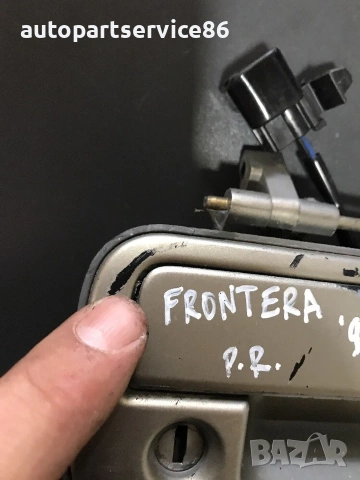 Дръжка външна предна дясна врата златист цвят за Vauxhall Frontera (2001) , снимка 3 - Части - 55001451