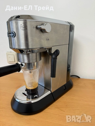 Кафемашина Delonghi Dedica EC685.M, снимка 3 - Кафемашини - 54087573