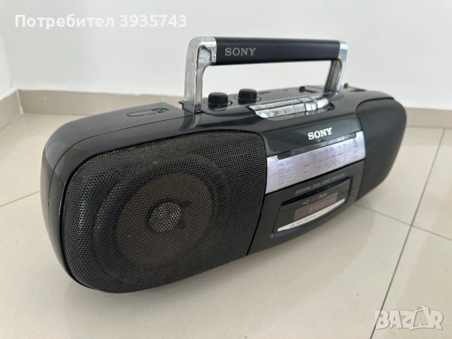 Sony касетофон Japan , снимка 3 - Радиокасетофони, транзистори - 54436176