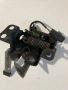 Заключващ механизъм за преден капак (bonnet lock) за Honda CR-V (2009), снимка 3