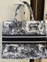 Christian Dior нова, снимка 3