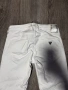 Дамски бели дънки GUESS – Jegging Ultra Skinny Low, снимка 4