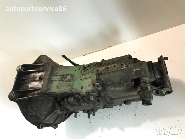 Ръчна скоростна кутия за Mercedes 309D 3.0 D (1987) 6022610901, снимка 2 - Части - 55219755