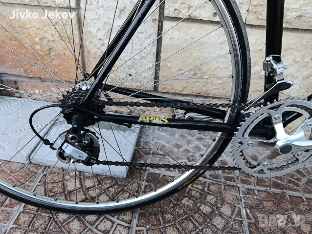 Продавам шосеен бегач  Aris, снимка 6 - Велосипеди - 54044964