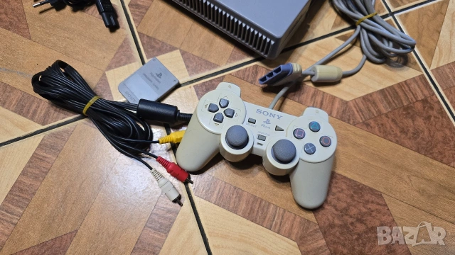 Sony PlayStation 1 SCPH-7502 като ново, хакнат пълен комплект, снимка 9 - PlayStation конзоли - 54134436
