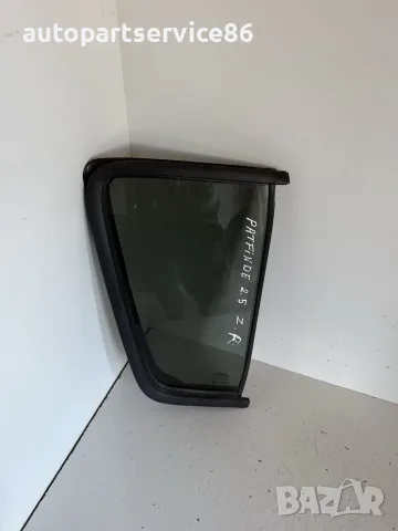 Задно дясно неподвижно стъкло за Nissan Pathfinder (2009) 12111