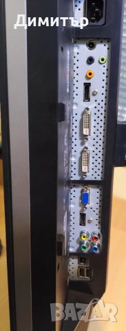Монитор DELL U2711b - 27 инча, 2560х1440, снимка 2 - Монитори - 55166200