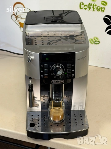 Кафемашина кафе автомат delonghi magnifica S с гаранция, снимка 2 - Кафемашини - 55196318