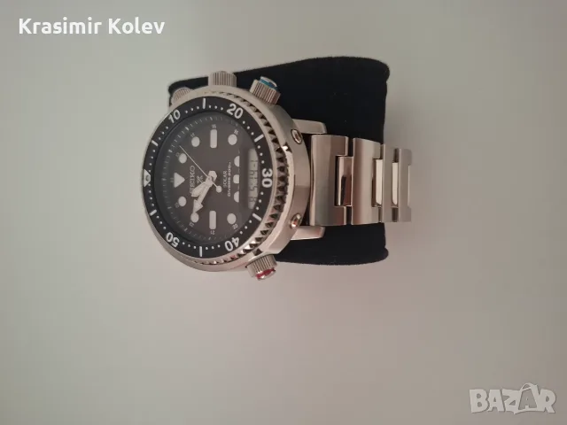Продавам Мъжки часовник Seiko Prospex Solar ‘Arnie’ Hybrid Diver’s 40th Anniversary SNJ033P1, снимка 6 - Мъжки - 55593835