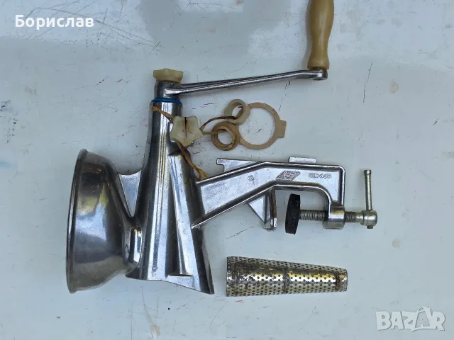 Машинка за мелене на домати, снимка 7 - Месомелачки - 55630460