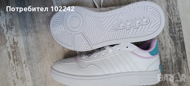 Дамски спортни обувки Adidas , снимка 3 - Маратонки - 54882258